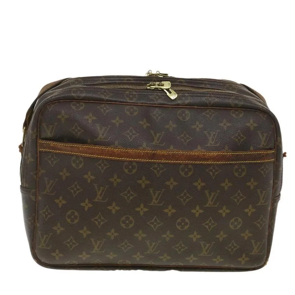 LOUIS VUITTON Monogram Reporter GM Shoulder Bag - Picture 13 of 15